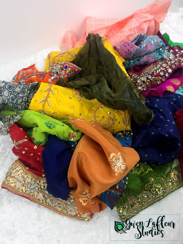 25 Pure Silk Square Vintage Sari Fabric remnants scrap Bundle Quilting lots  SL6